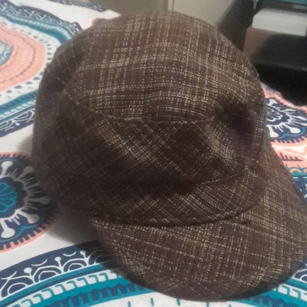 Hat - Picture 3 of 3